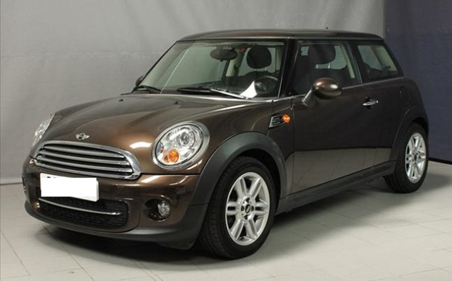 MINI Cooper D 1.6 D 112 CV COOPER PACK    /  <span style='font-weight:600'>Prix : nc</span><a href='http://www.azf-auto-discount.com/fiche-auto/104-mini-cooper-d-1-6-d-112-cv-cooper-pack-' style='font-weight:600;display:block;float:right;color:#B41818;margin-right:45px'>En savoir +</a>