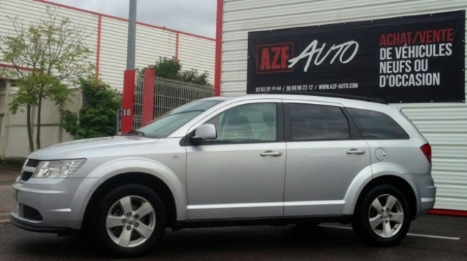 Dodge Journey 2.2 CRD 140cv SXT   /  <span style='font-weight:600'>Prix : nc</span><a href='http://www.azf-auto-occasion.com/fiche-auto/179-dodge-journey-2-2-crd-140cv-sxt' style='font-weight:600;display:block;float:right;color:#B41818;margin-right:45px'>En savoir +</a>