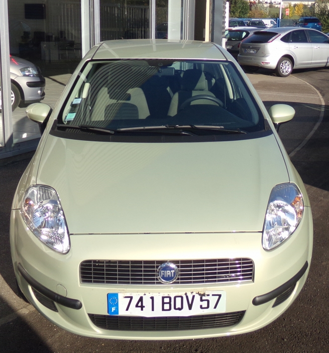 Berline Fiat Grande Punto 1.3 JTD 75 ACTIVE Prix nous