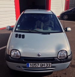 Renault Twingo 1.2 16v privilège clim - Prix : nous contacter - AZF AUTO :  Achat/Vente de véhicules d'occasion à Nancy/Maxéville