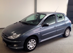 Peugeot 206 1.4 HDI 70cv TRENDY 5p 